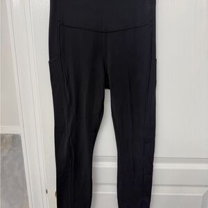 Athleta Ultimate Stash Pocket 7/8 Tight